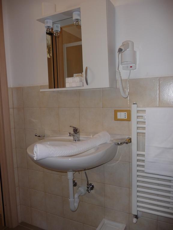 Hotel Cantore Генуя Екстер'єр фото