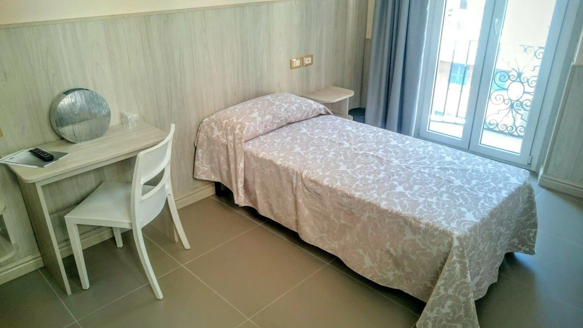 Hotel Cantore Генуя Екстер'єр фото